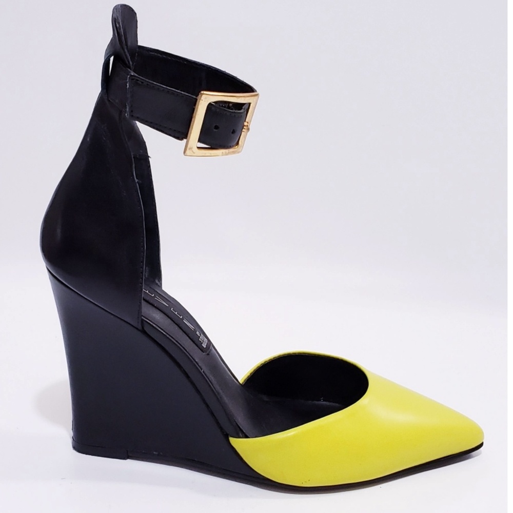 Steve Madden Serissa Wedge Heels